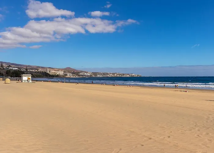 Home2book The Place To Be, Pool&beach Apartment *