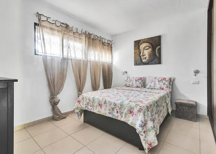 Home2book The Place To Be, Pool&beach